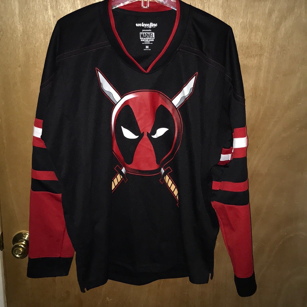 Marvel Deadpool hockey Jersey size M